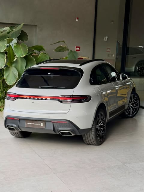 PORSCHE MACAN - Imagem 7