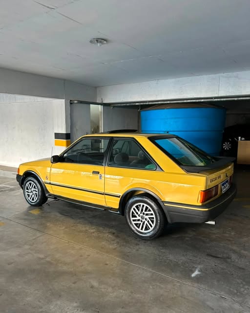 FORD ESCORT XR3 - Imagem 3
