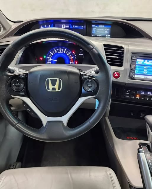 HONDA CIVIC EXS - Imagem 6