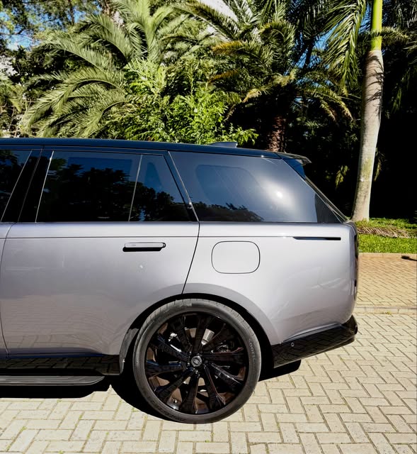 LAND ROVER RANGE ROVER D350 MHEV FIRST EDITION - Imagem 7