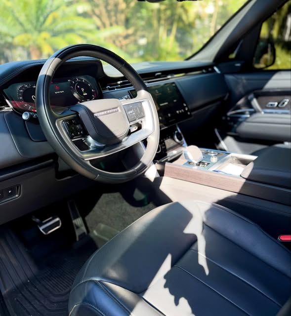 LAND ROVER RANGE ROVER D350 MHEV FIRST EDITION - Imagem 8