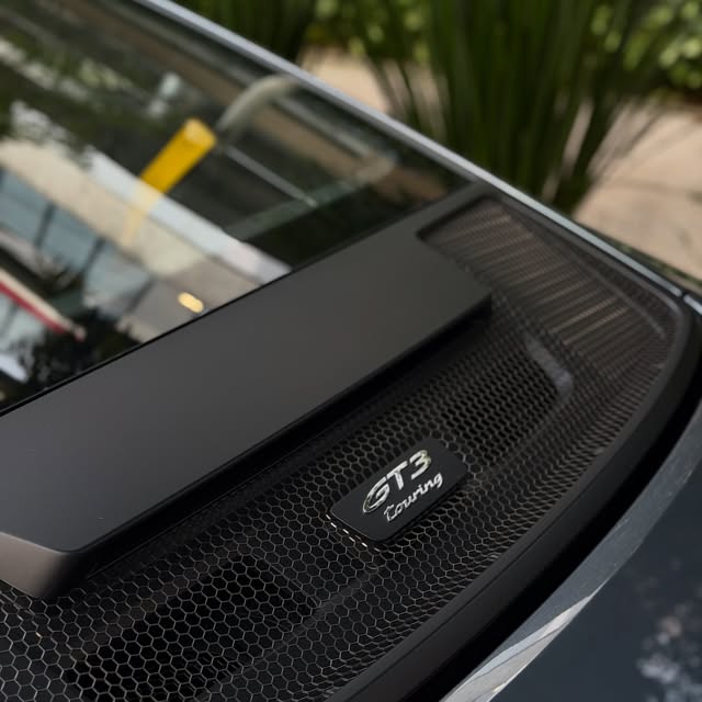 PORSCHE 911 GT3 TOURING - Imagem 17