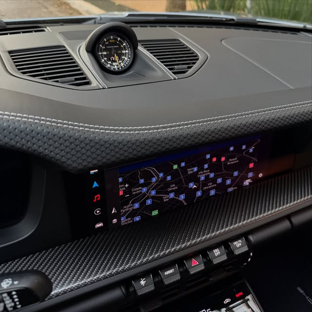 PORSCHE 911 GT3 TOURING - Imagem 6