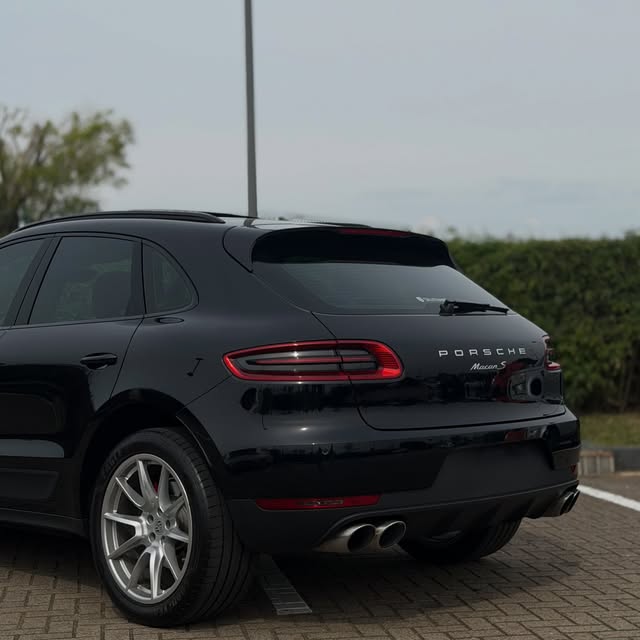 PORSCHE MACAN S - Imagem 12
