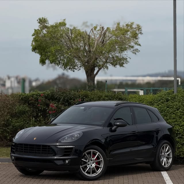 PORSCHE MACAN S - Imagem 17