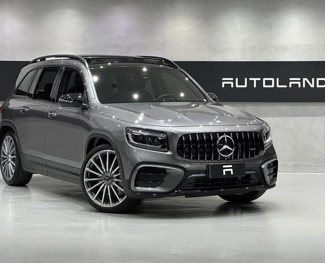 MERCEDES-BENZ GLB 35 AMG - Imagem 2