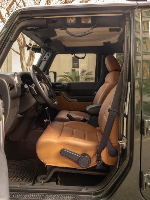 JEEP WRANGLER UNLIMITED - Imagem 4
