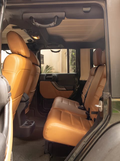 JEEP WRANGLER UNLIMITED - Imagem 7