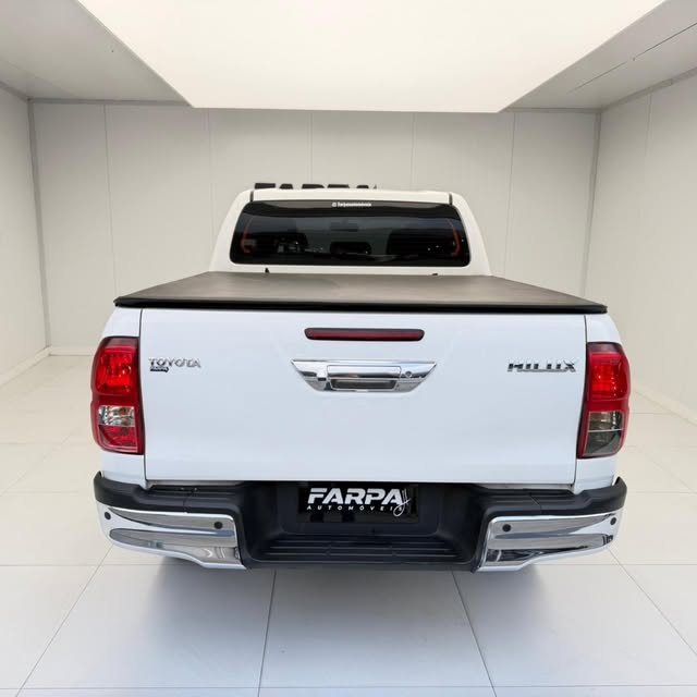 TOYOTA HILUX CD SR 4X4 2.8 TDI DIESEL AUT. - Imagem 5