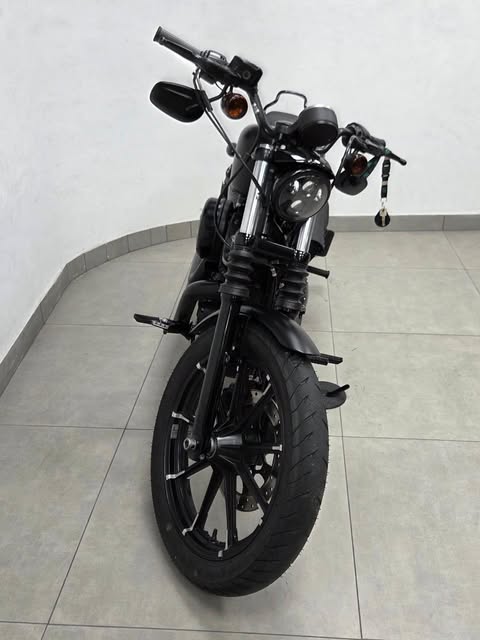 HARLEY-DAVIDSON SPORTSTER IRON 883 - Imagem 15