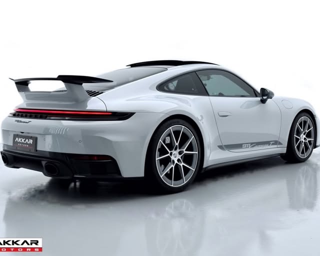 PORSCHE 911 CARRERA T - Imagem 3