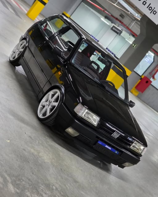 FIAT UNO 1.6R - Imagem 11