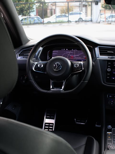 VOLKSWAGEN TIGUAN R-LINE - Imagem 7