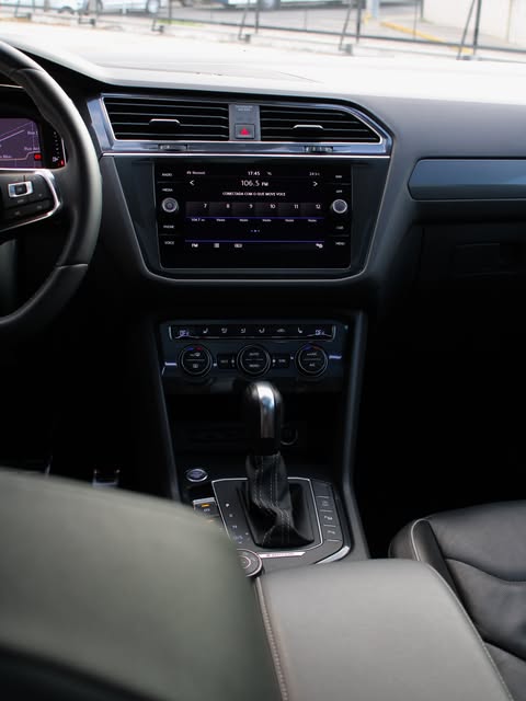 VOLKSWAGEN TIGUAN R-LINE - Imagem 8