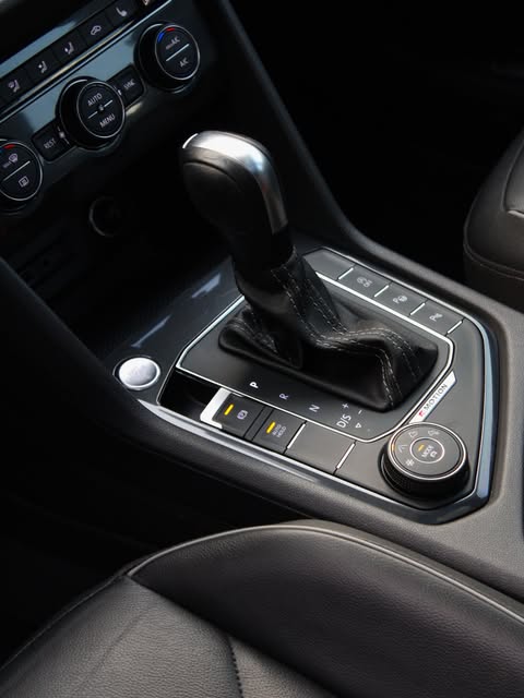 VOLKSWAGEN TIGUAN R-LINE - Imagem 9