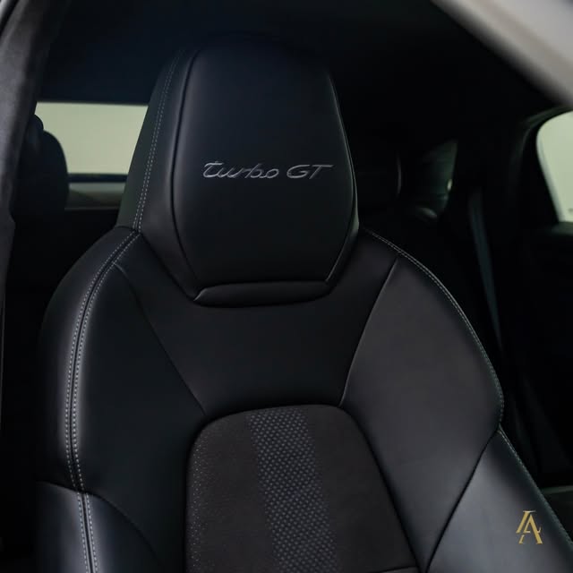 PORSCHE CAYENNE TURBO GT - Imagem 12