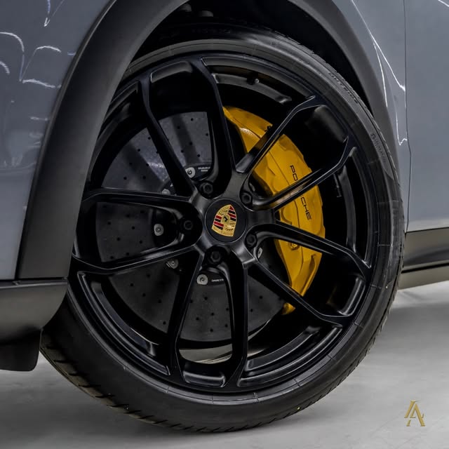 PORSCHE CAYENNE TURBO GT - Imagem 7