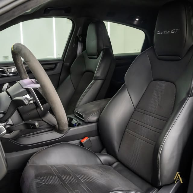 PORSCHE CAYENNE TURBO GT - Imagem 10