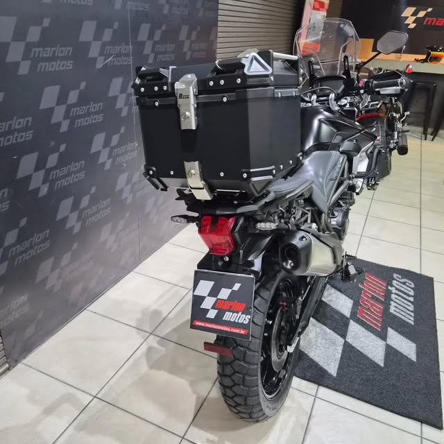 TRIUMPH TIGER 800 XRX - Imagem 10