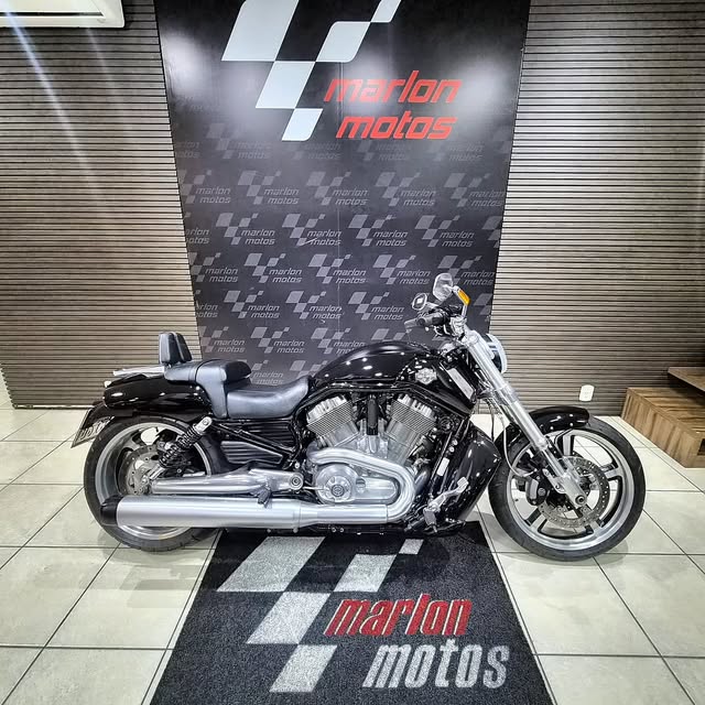 HARLEY-DAVIDSON V-ROD MUSCLE - Imagem 1