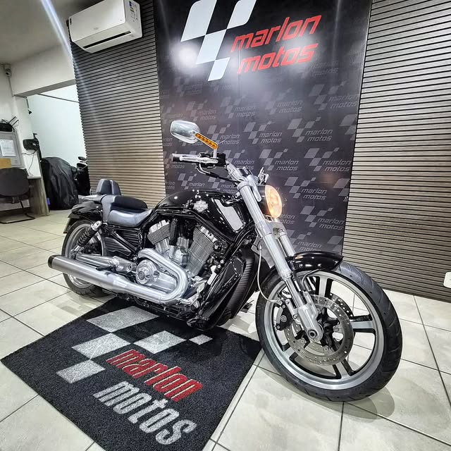 HARLEY-DAVIDSON V-ROD MUSCLE - Imagem 3