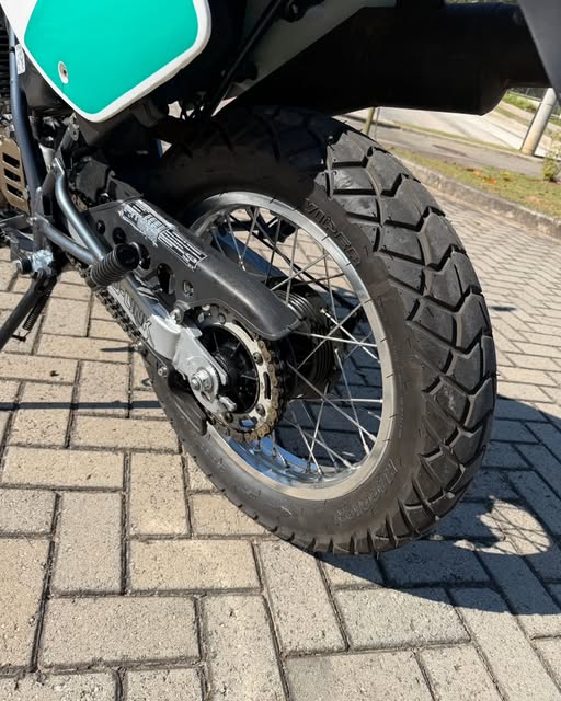 HONDA XLX 350 R - Imagem 11