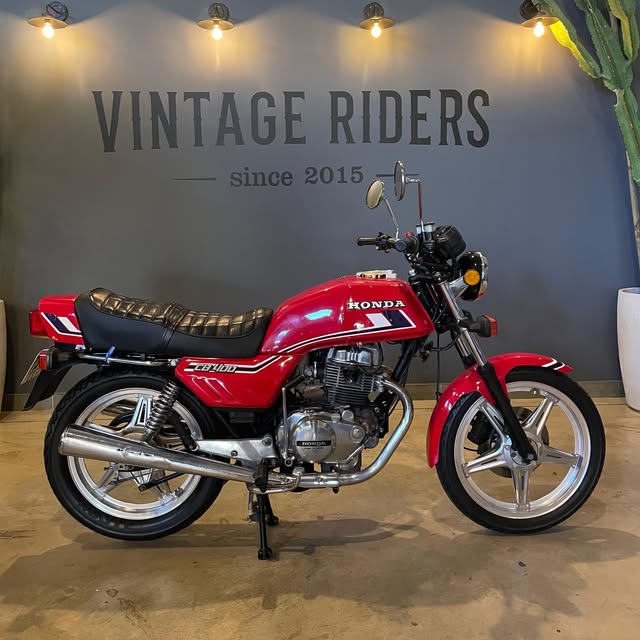 HONDA CB 400 - Imagem 1