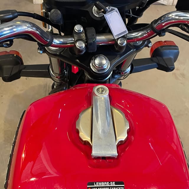 HONDA CB 400 - Imagem 8