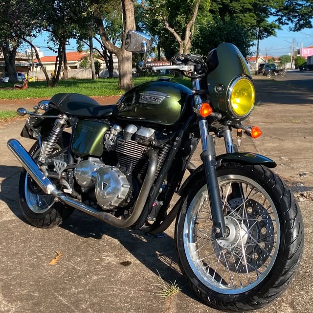 TRIUMPH THRUXTON - Imagem 1