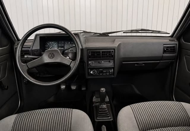VOLKSWAGEN VOYAGE - Imagem 18