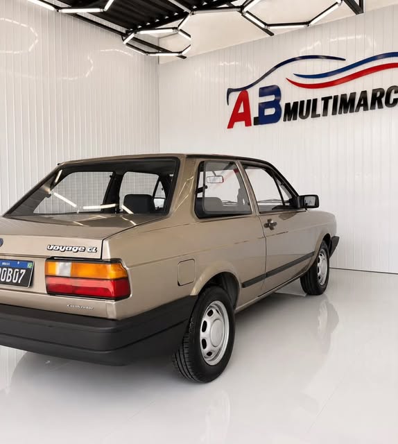 VOLKSWAGEN VOYAGE - Imagem 4