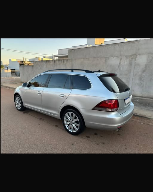 VOLKSWAGEN JETTA VARIANT - Imagem 13