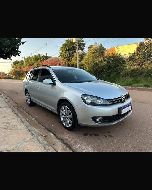 VOLKSWAGEN JETTA VARIANT - Imagem 8