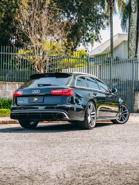 AUDI RS6 - Imagem 10