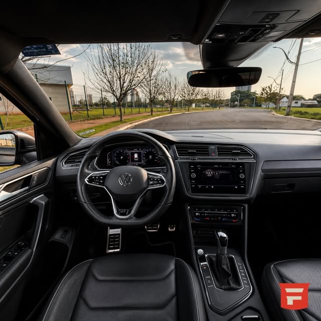 VOLKSWAGEN TIGUAN R LINE - Imagem 5