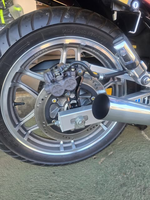 HONDA CB 750 - Imagem 11