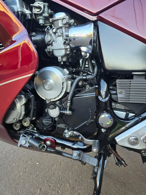 HONDA CB 750 - Imagem 13