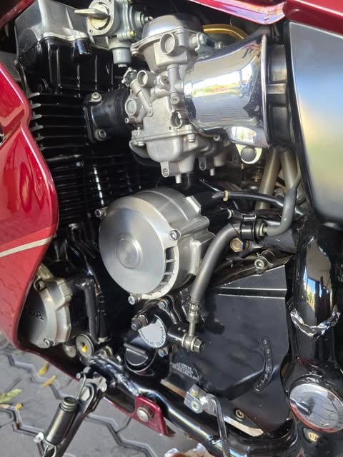 HONDA CB 750 - Imagem 8