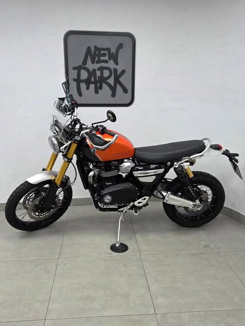 TRIUMPH SCRAMBLER XE - Imagem 12