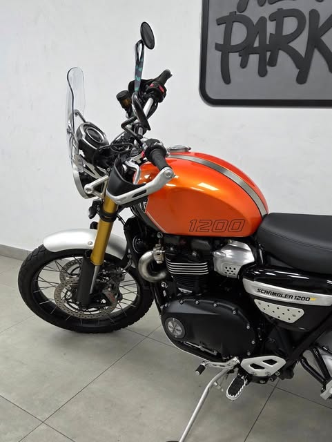 TRIUMPH SCRAMBLER XE - Imagem 15