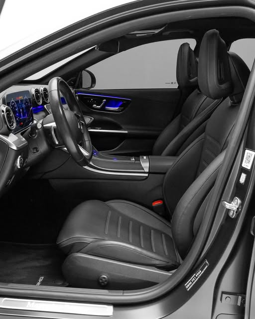 MERCEDES-BENZ C 300 AMG LINE - Imagem 4