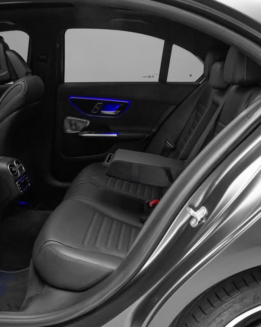 MERCEDES-BENZ C 300 AMG LINE - Imagem 5