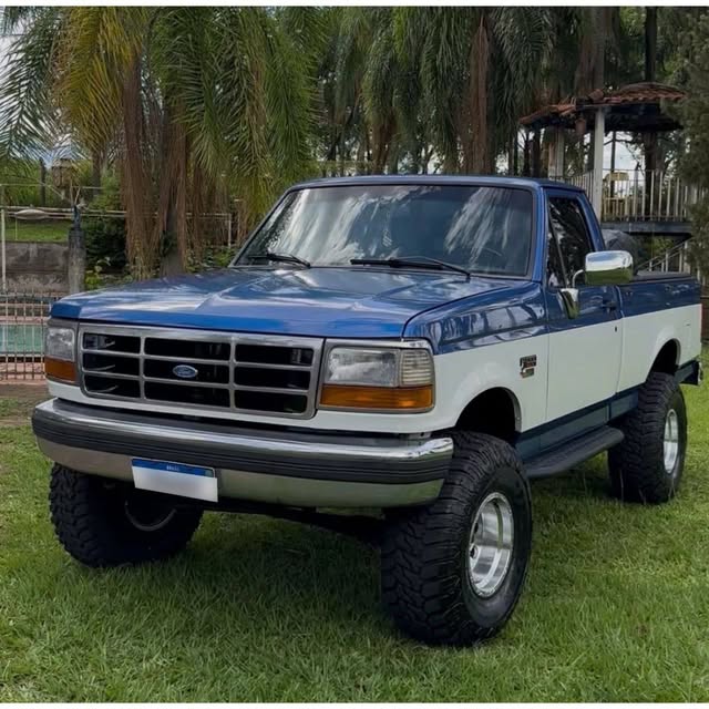 FORD F-1000 XLT - Imagem 1