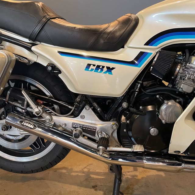 HONDA CBX 1050 - Imagem 3