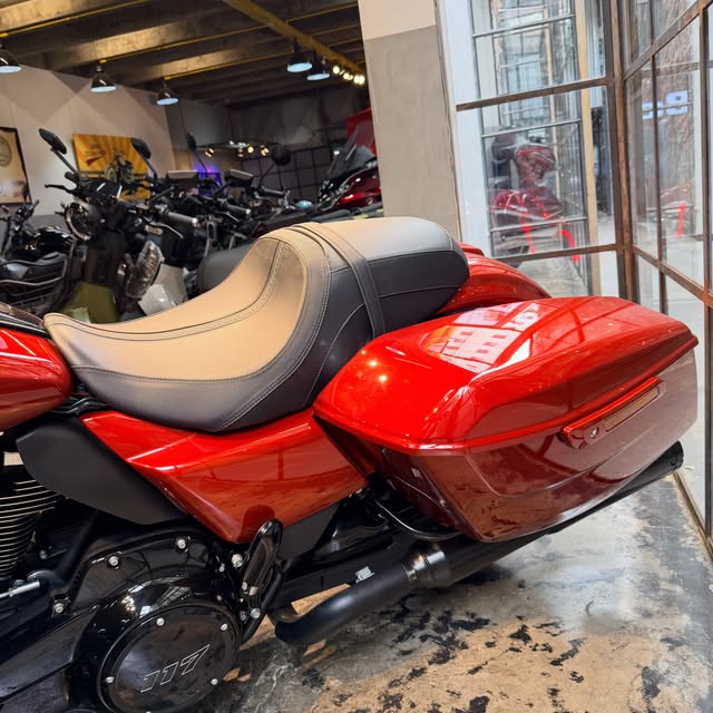 HARLEY-DAVIDSON STREET GLIDE - Imagem 9