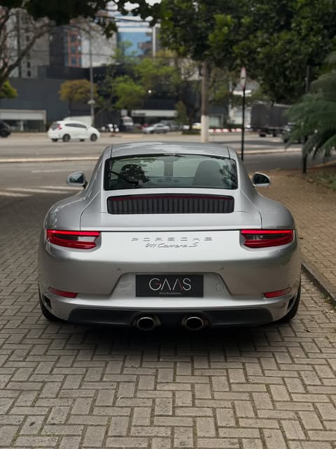 PORSCHE 911 CARRERA S - Imagem 5