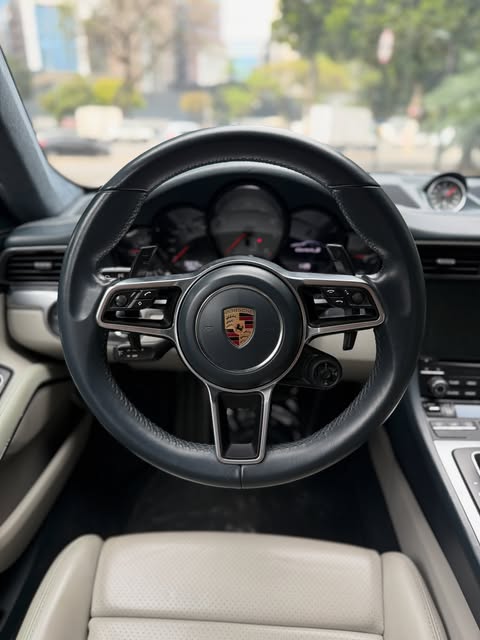 PORSCHE 911 CARRERA S - Imagem 8