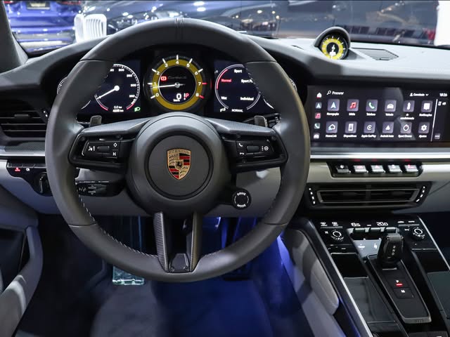 PORSCHE 911 TURBO S - Imagem 5
