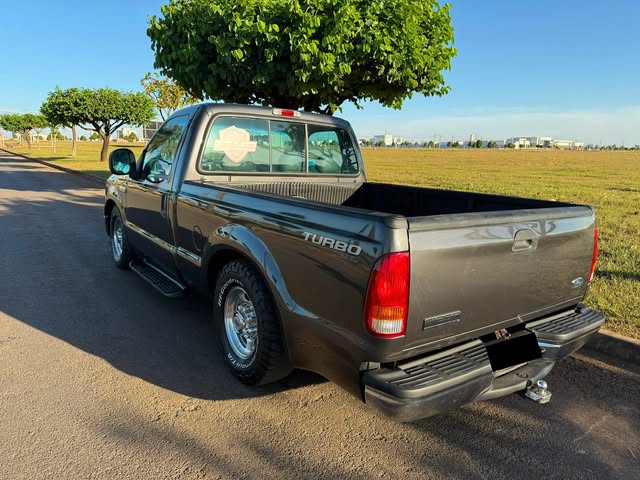 FORD F-250 XL-L - Imagem 6