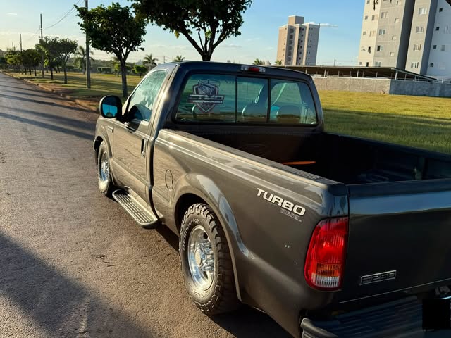 FORD F-250 XL-L - Imagem 7